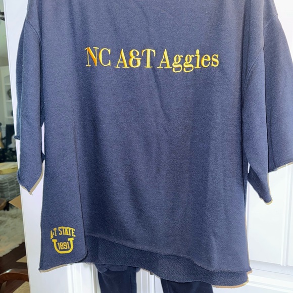 Free People Navy and Gold Oversized Top and pants (size Small) - Picture 1 of 8